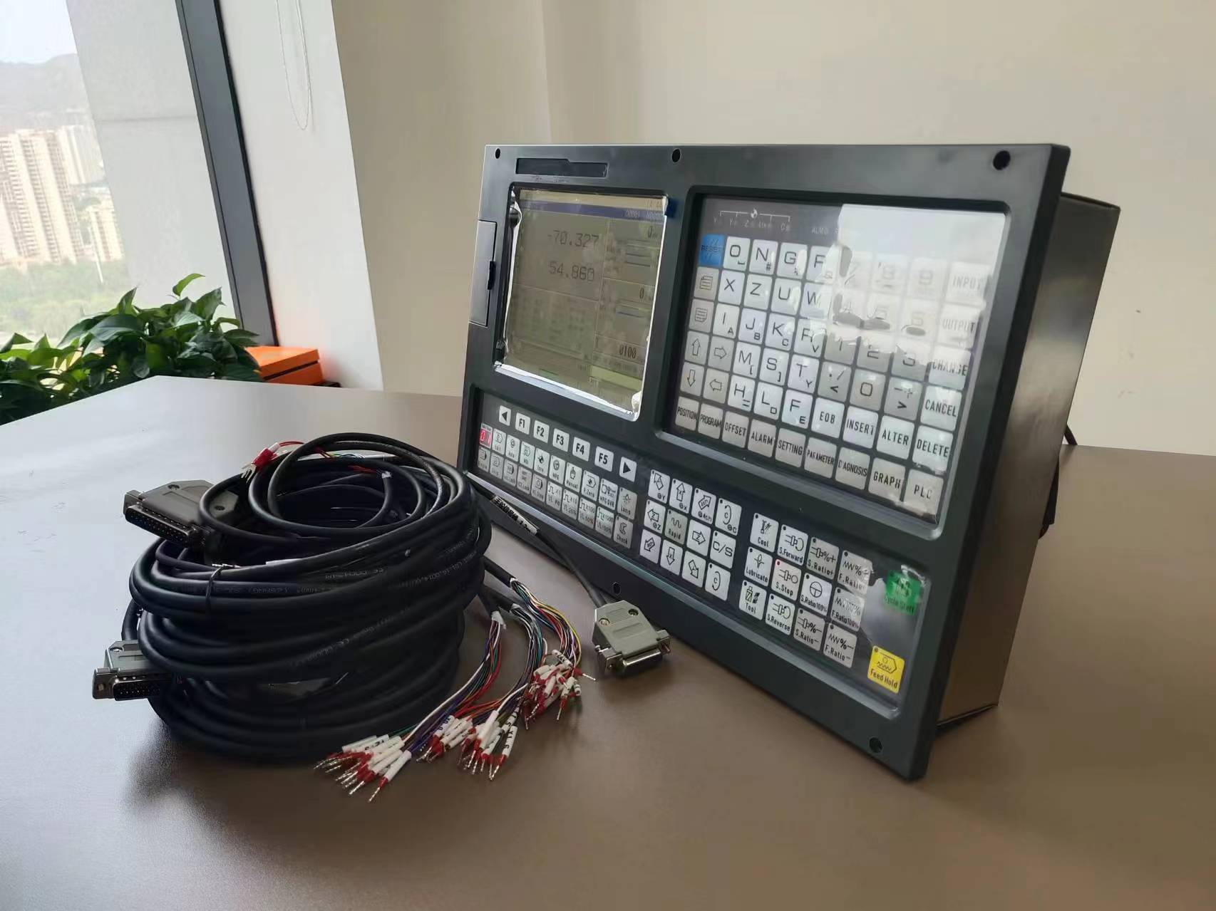 ATD-CNC ATD980TEa Economy 4-Axis CNC Lathe Controller